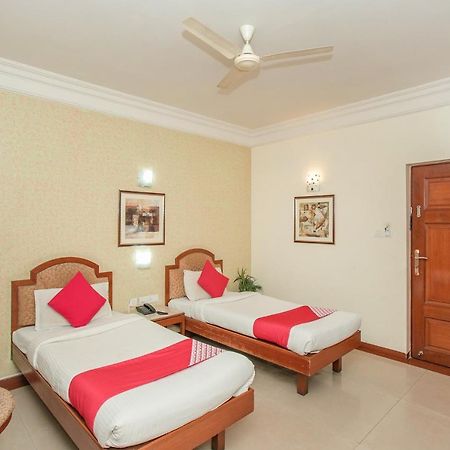 Oyo 579 Hotel Aab Bangalore Eksteriør billede