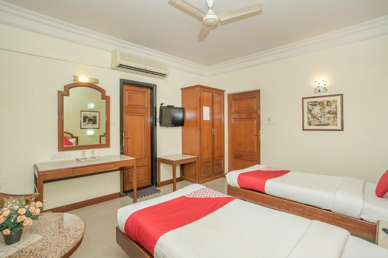 Oyo 579 Hotel Aab Bangalore Eksteriør billede
