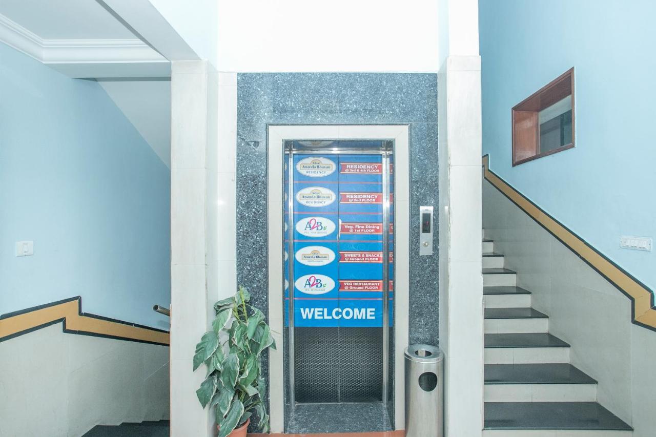 Oyo 579 Hotel Aab Bangalore Eksteriør billede