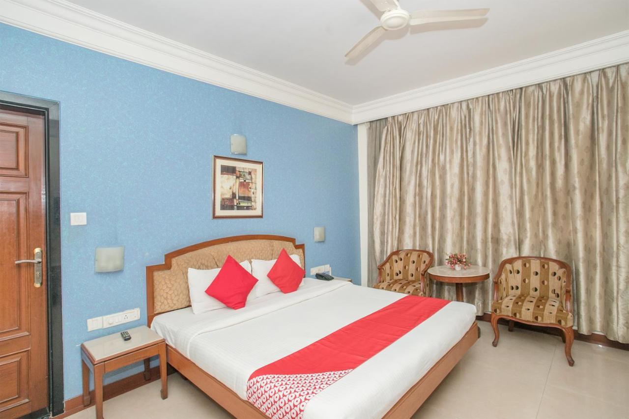 Oyo 579 Hotel Aab Bangalore Eksteriør billede