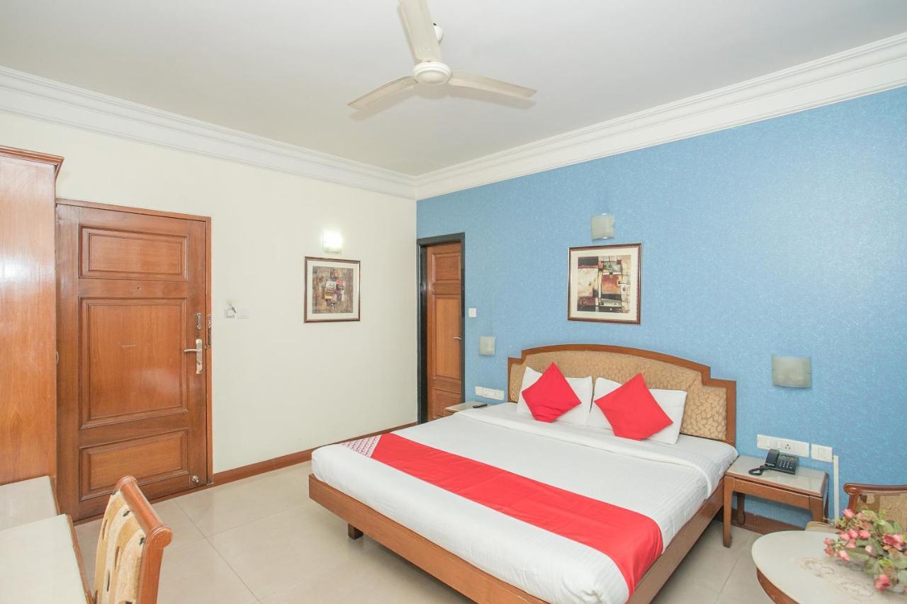 Oyo 579 Hotel Aab Bangalore Eksteriør billede