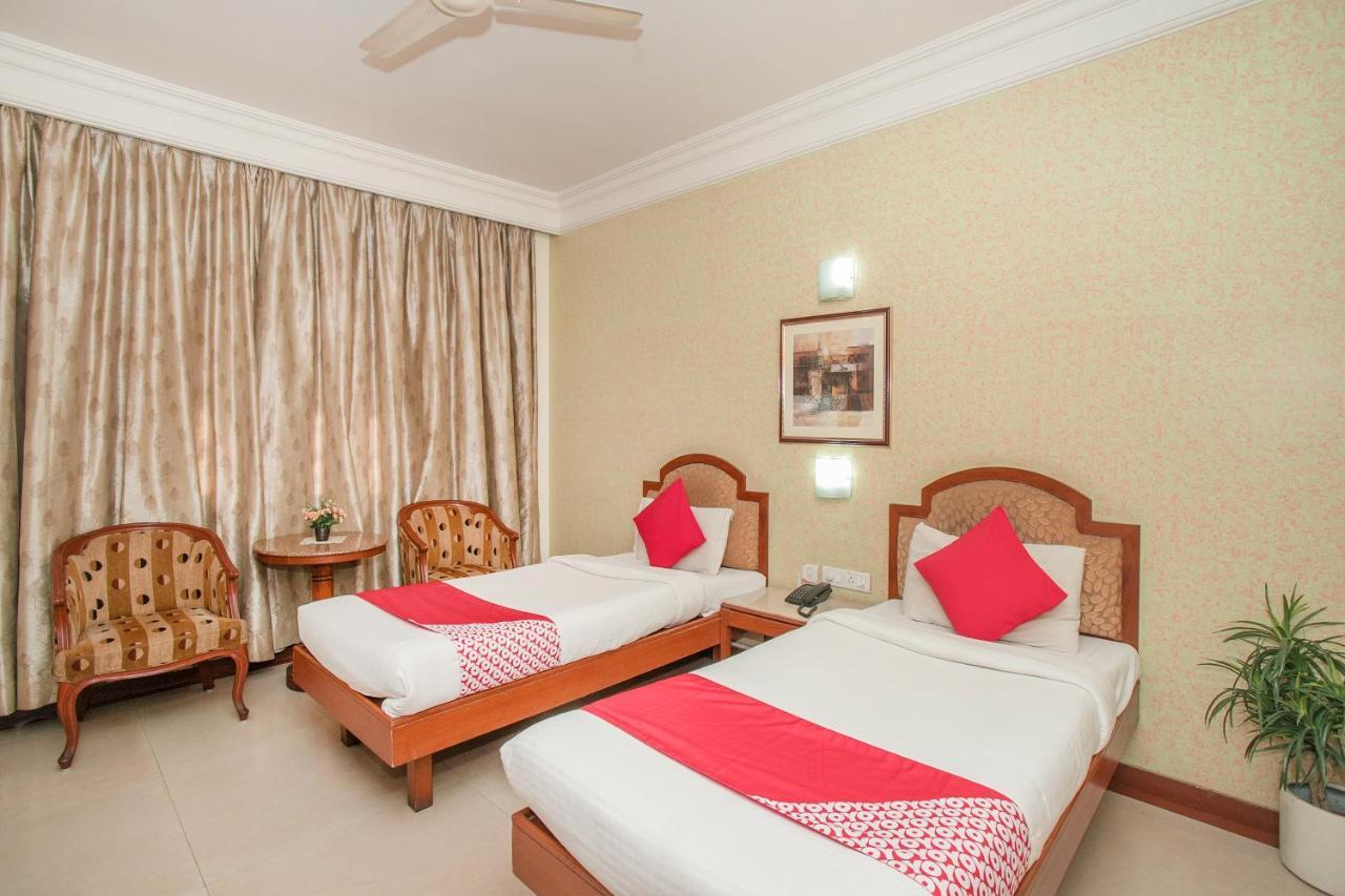Oyo 579 Hotel Aab Bangalore Eksteriør billede