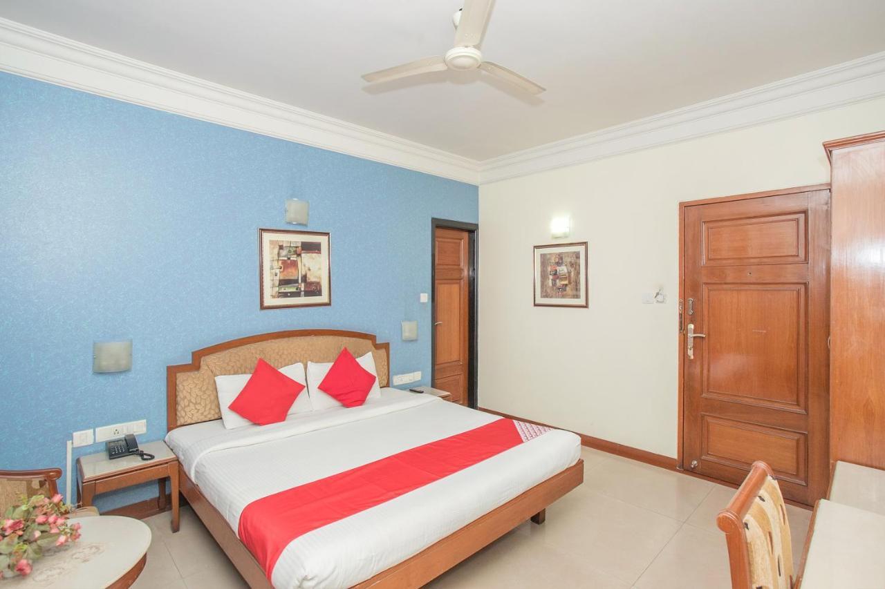 Oyo 579 Hotel Aab Bangalore Eksteriør billede