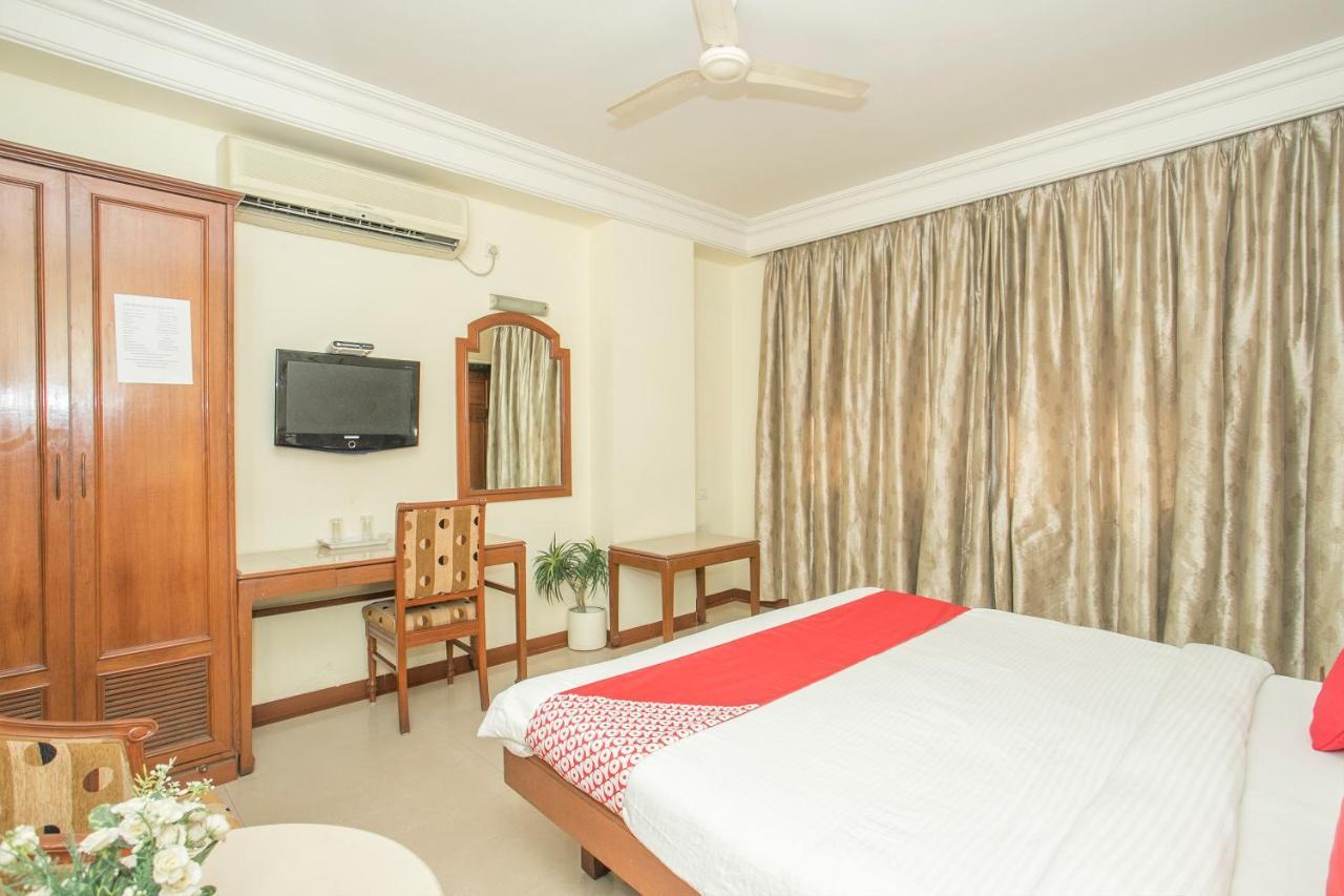 Oyo 579 Hotel Aab Bangalore Eksteriør billede