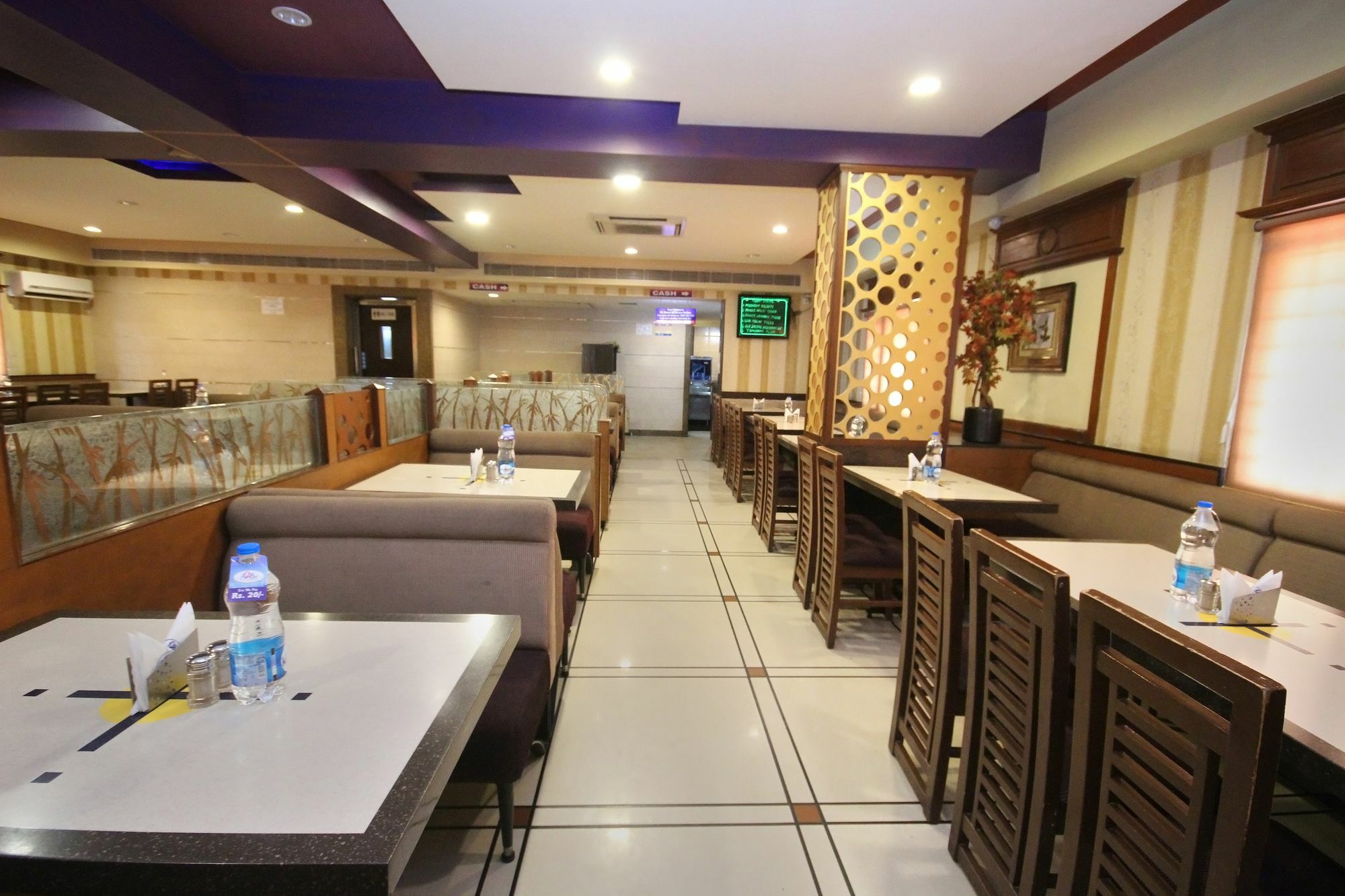 Oyo 579 Hotel Aab Bangalore Eksteriør billede