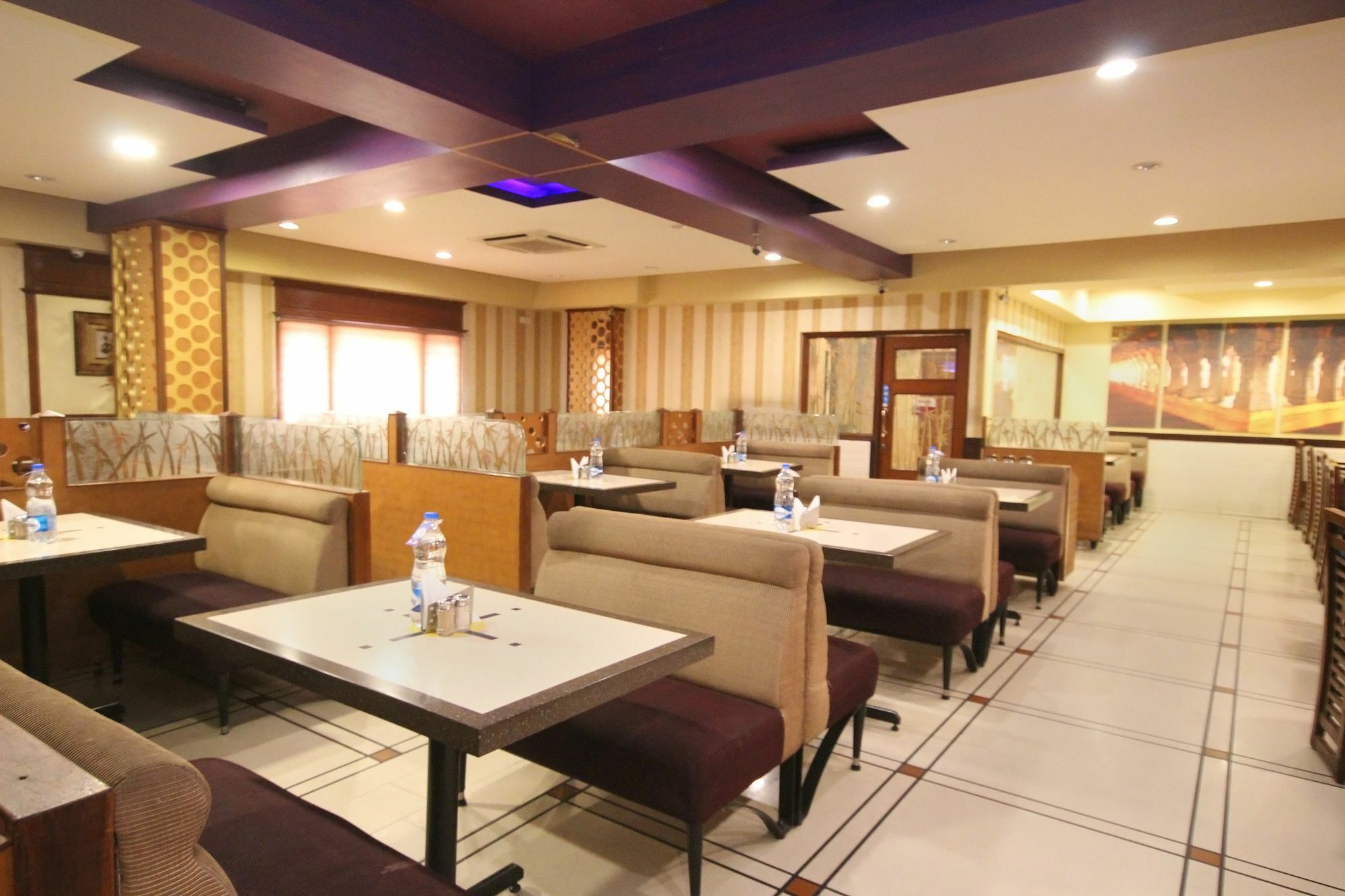 Oyo 579 Hotel Aab Bangalore Eksteriør billede