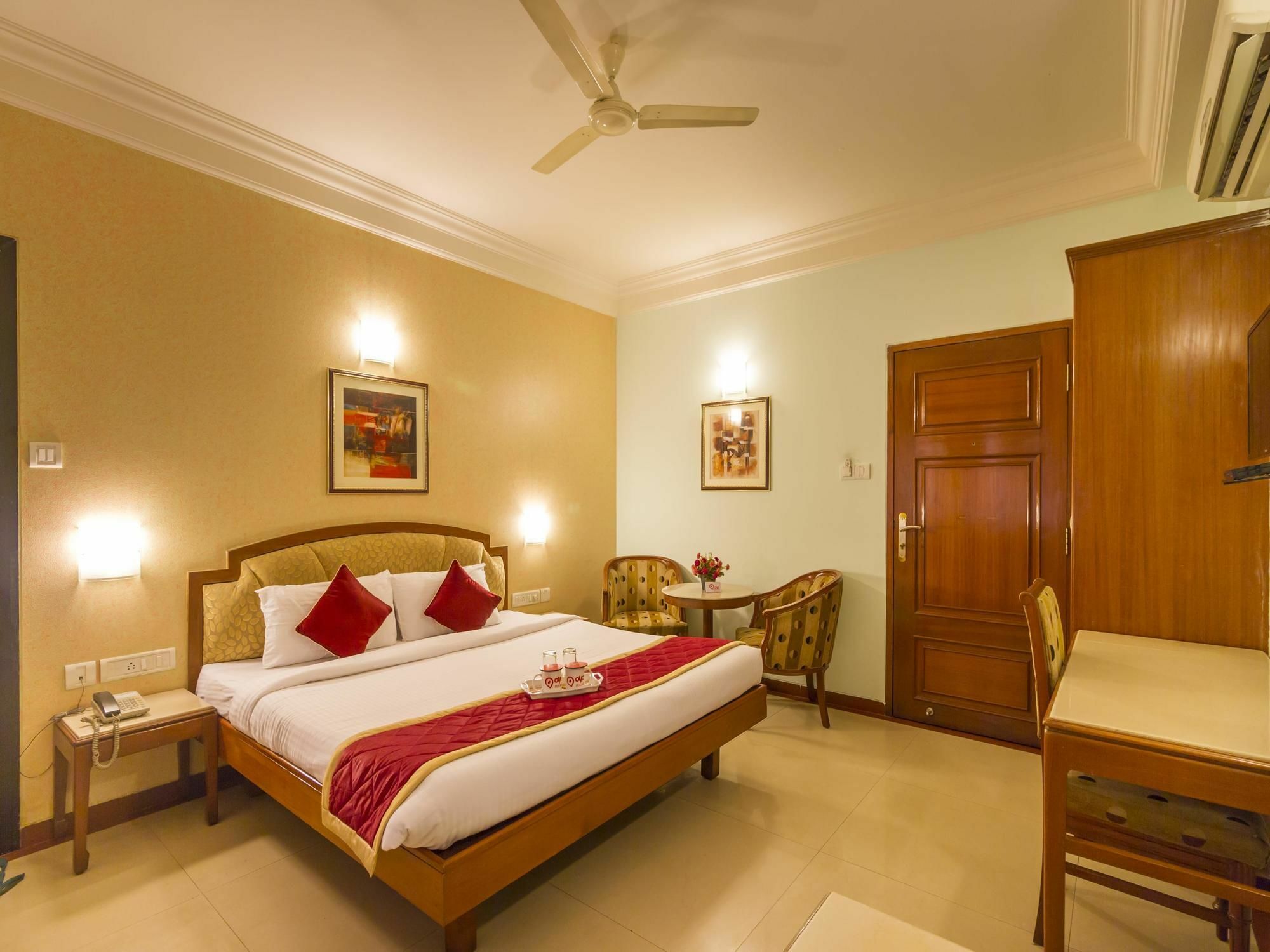 Oyo 579 Hotel Aab Bangalore Eksteriør billede